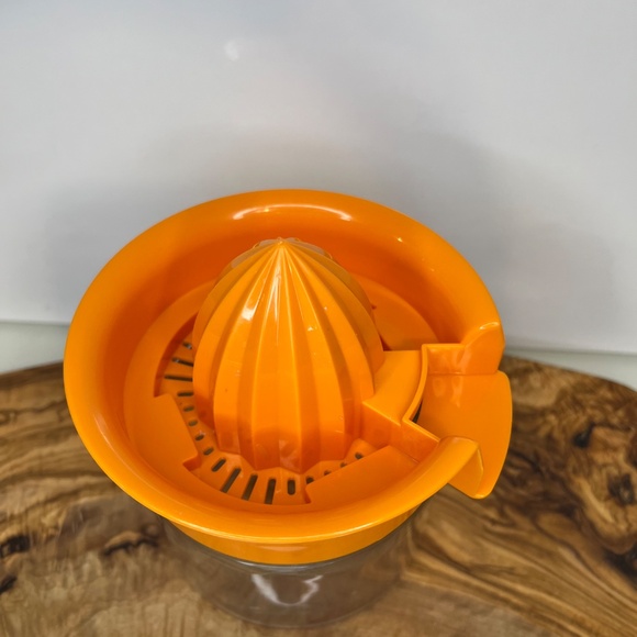 Vintage Mid Century Gemco Citrus Juicer Orange Lid Glass Jar Lemon Orange - Picture 2 of 12